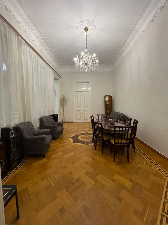 Satılır 3 otaqlı köhnə tikili 105 m² — Mənzil, Bakı (2)