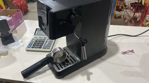 Qəhvə maşını Beko CaffeExperto — Bakı