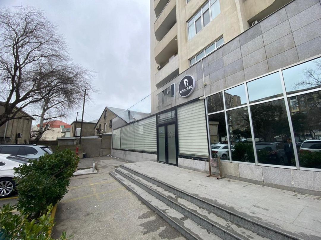 Satılır obyekt 1261 m² — Əmlak, Bakı (2)
