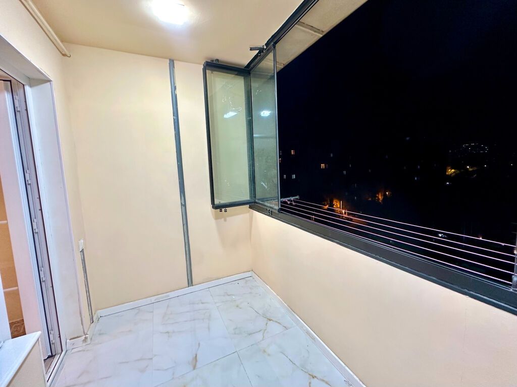 Bakı, 3 otaqlı, Köhnə tikili, 69 kv. m — Mənzil, Bakı (9)
