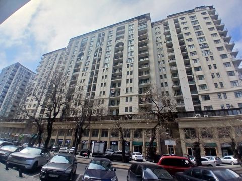 Satılır 2 otaqlı yeni tikili 98 m² — Bakı
