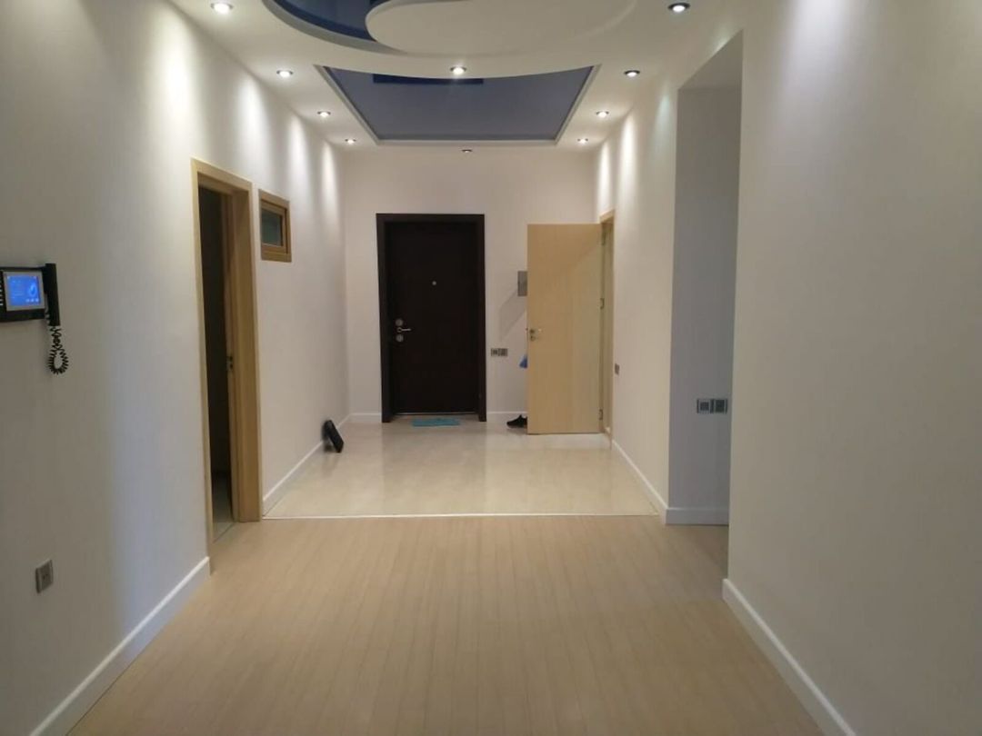 Satılır 3 otaqlı yeni tikili 187 m² — Mənzil, Bakı (2)