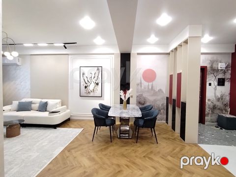 Satılır 3 otaqlı yeni tikili 90 m²