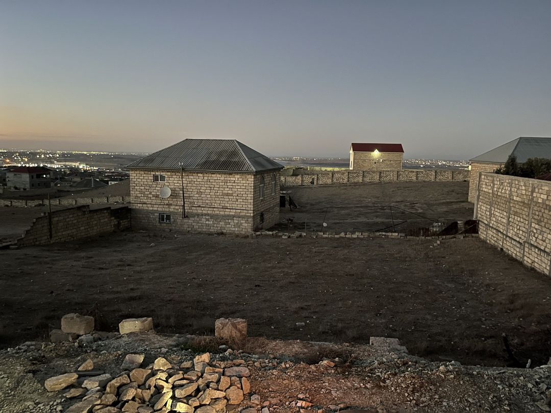 4 sot torpaq sahəsi, At yalı qəs — Torpaq, Bakı (2)