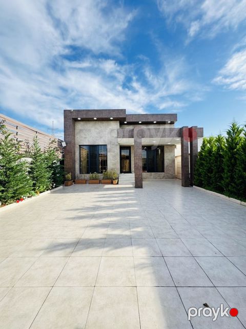 Satılır 4 otaqlı həyət evi/bağ evi 130 m²