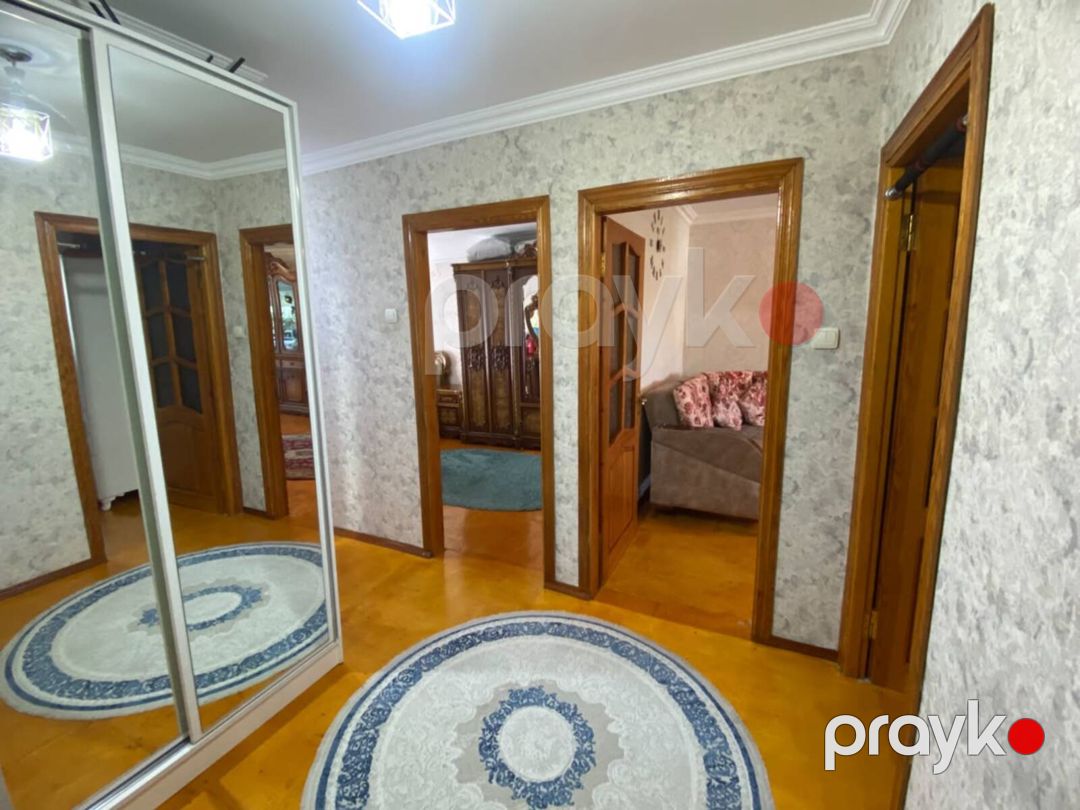 Satılır 4 otaqlı köhnə tikili 80 m² — Mənzil, Bakı (10)