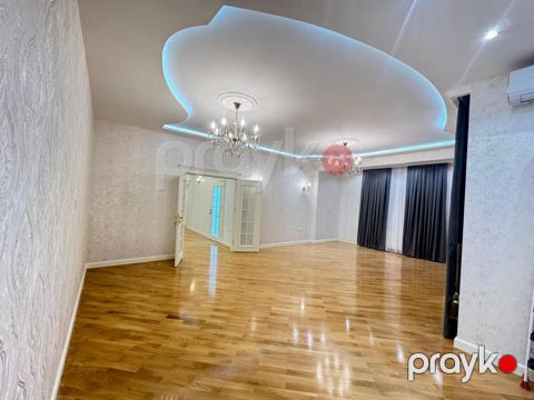 Satılır 4 otaqlı yeni tikili 156 m²