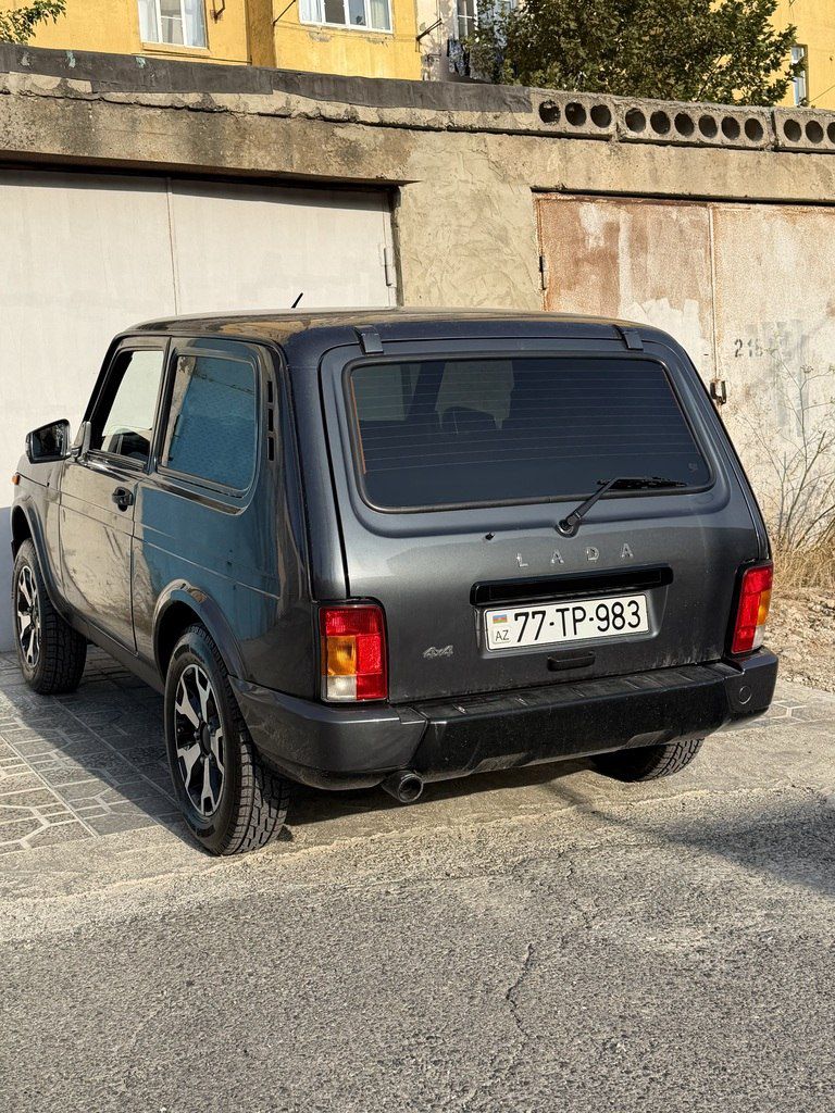 Lada (VAZ) Niva, 1.7 L, 2020 il, 70 000 km — Avtomobillər, Bakı (5)