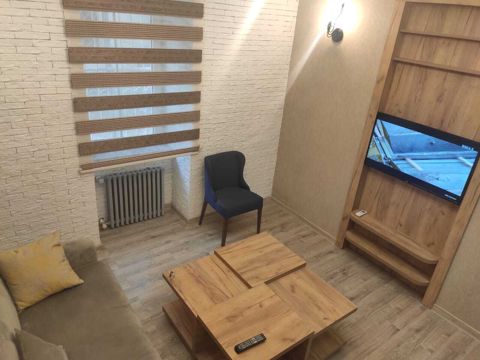 2-otaqlı mənzil kirayə verilir, Mirzə İbrahimov 18 küç., 50 m² — Bakı