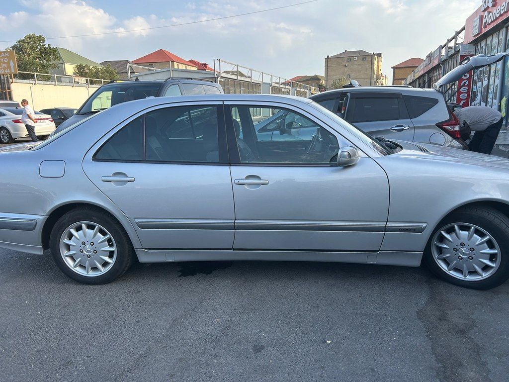 Mercedes E 240, 2.4 L, 1999 il, 178 500 km — Avtomobillər, Bakı (5)