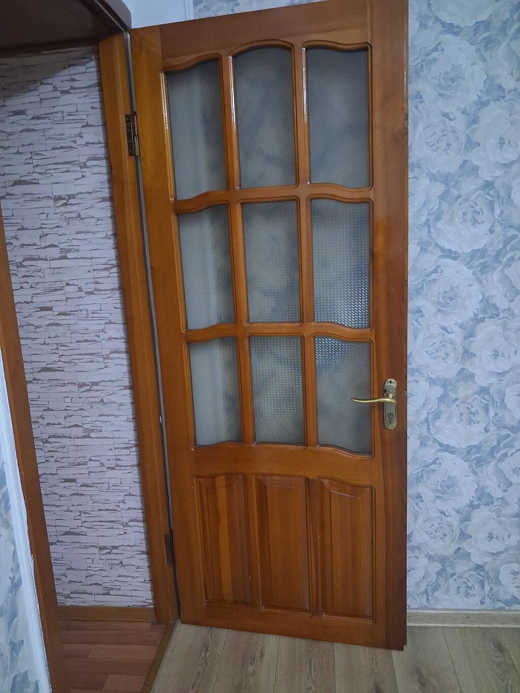Otaq Qapıları Temmiz taxta az islenib ideal veziyyetdedir. 5 ededdir — Pəncərələr, qapılar, balkonlar, Bakı (2)