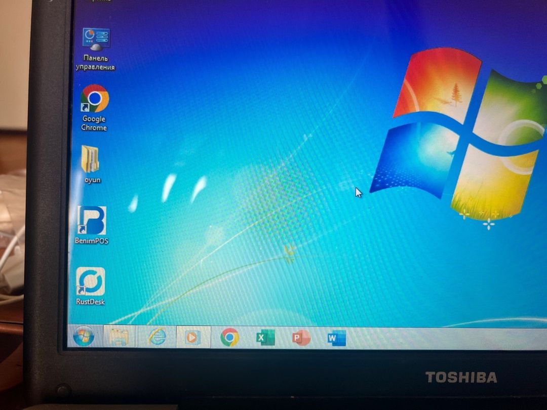 Toshiba Noutbuk — Noutbuklar, Bakı (10)