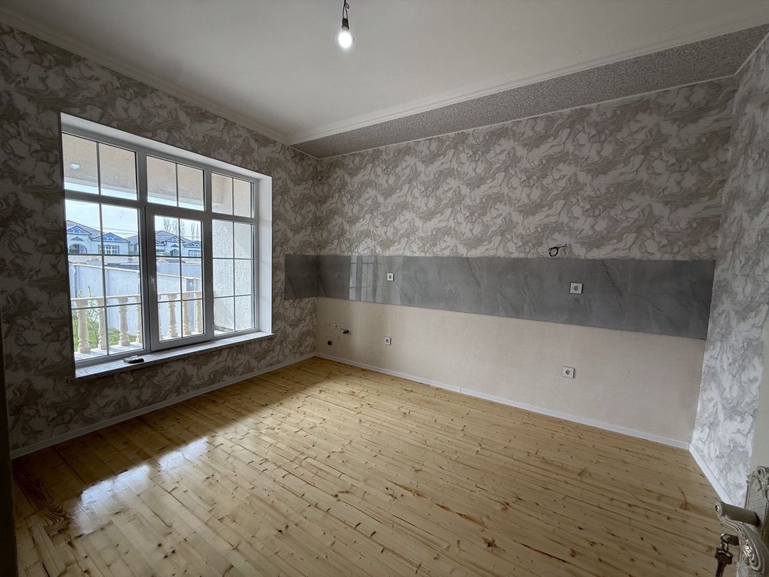 Satılır 4 otaqlı həyət evi/bağ evi 140 m² — Ev, villa, Bakı (10)