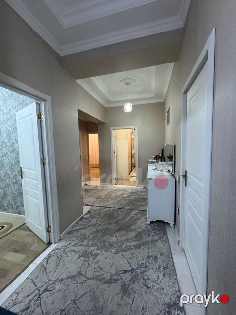 Satılır 3 otaqlı yeni tikili 85 m²