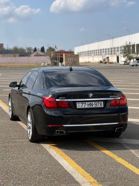 BMW 750, 4.4 L, 2012 il, 109 000 km — Avtomobillər, Gəncə (6)
