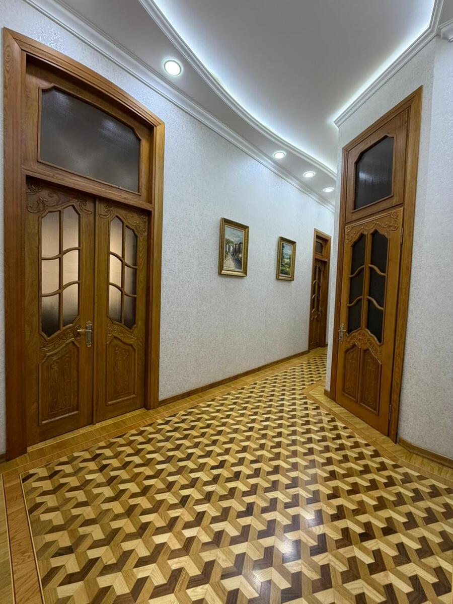Satılır 7 otaqlı köhnə tikili 450 m² — Mənzil, Bakı (12)