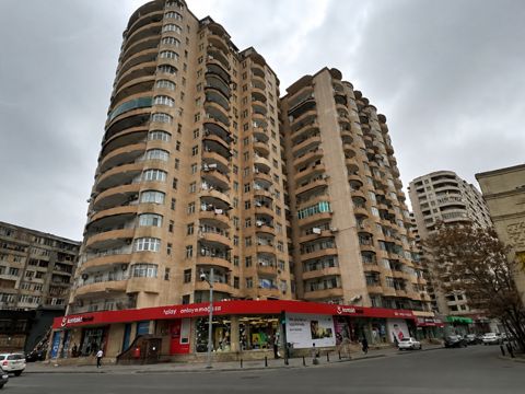 Satılır 3 otaqlı yeni tikili 127 m² — Bakı