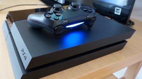 Sony PlayStation 4 Fat 500GB — Bakı