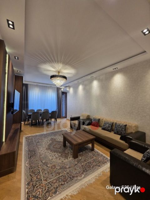 Satılır 4 otaqlı yeni tikili 156 m²