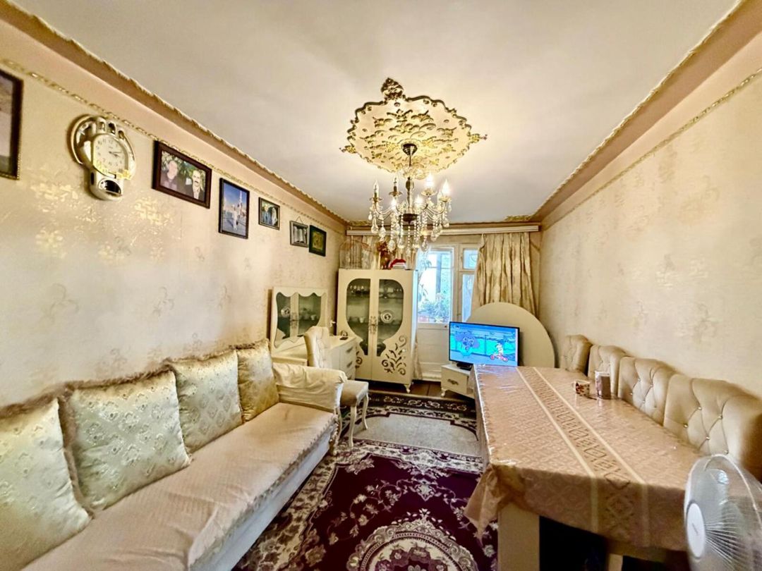 Satılır 4 otaqlı köhnə tikili 100 m² — Mənzil, Bakı (2)