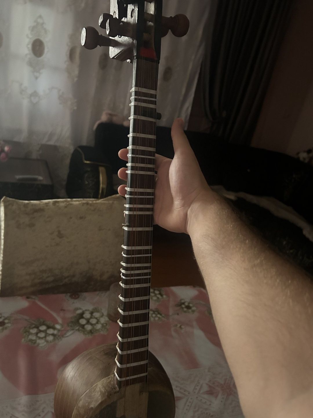 Tar — Musiqiə alətləri, Bakı (5)