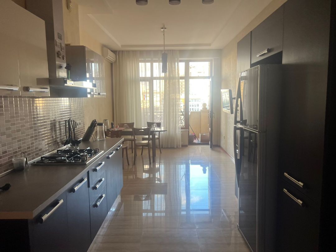 İcarəyə verilir 3 otaqlı yeni tikili 190 m² — Mənzil, Bakı (5)