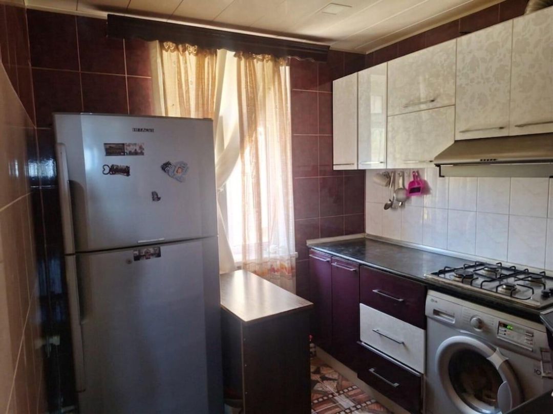 Satılır 5 otaqlı köhnə tikili 100 m² — Mənzil, Bakı (8)