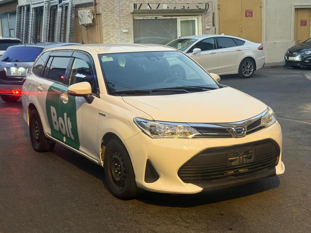 Toyota Corolla Fielder, 1.5 L, 2018 il, 330 000 km — Avtomobillər, Bakı (2)