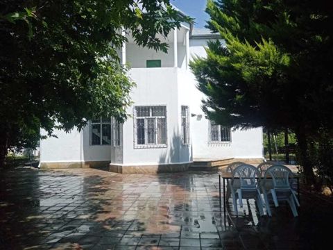 Satılır 7 otaqlı həyət evi/bağ evi 232 m² — Xaçmaz