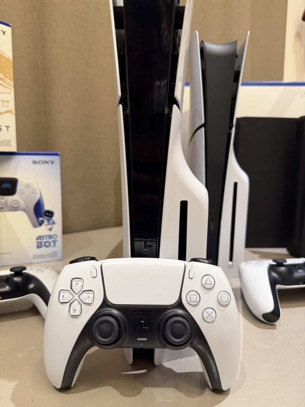 Playstation 5 Slim + Dualsense Salam mehsul ideal veziyyetdedir — Oyun konsolları, Bakı (2)