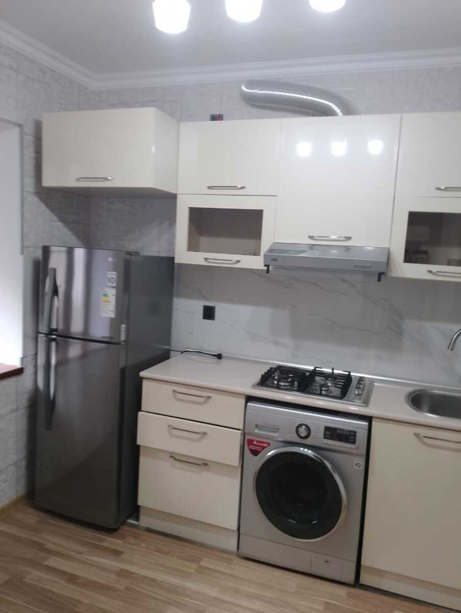 İcarəyə verilir 2 otaqlı köhnə tikili 70 m² — Mənzil, Bakı (10)