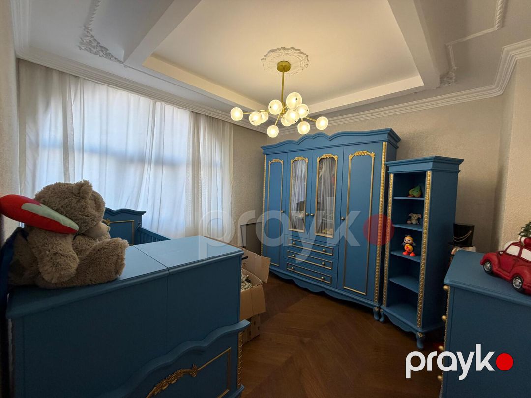 Satılır 4 otaqlı köhnə tikili 215 m² — Mənzil, Bakı (12)