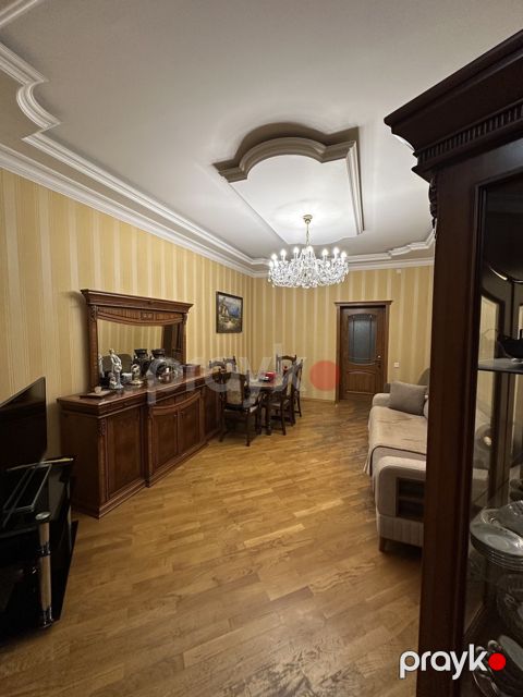 Satılır 3 otaqlı köhnə tikili 73 m²