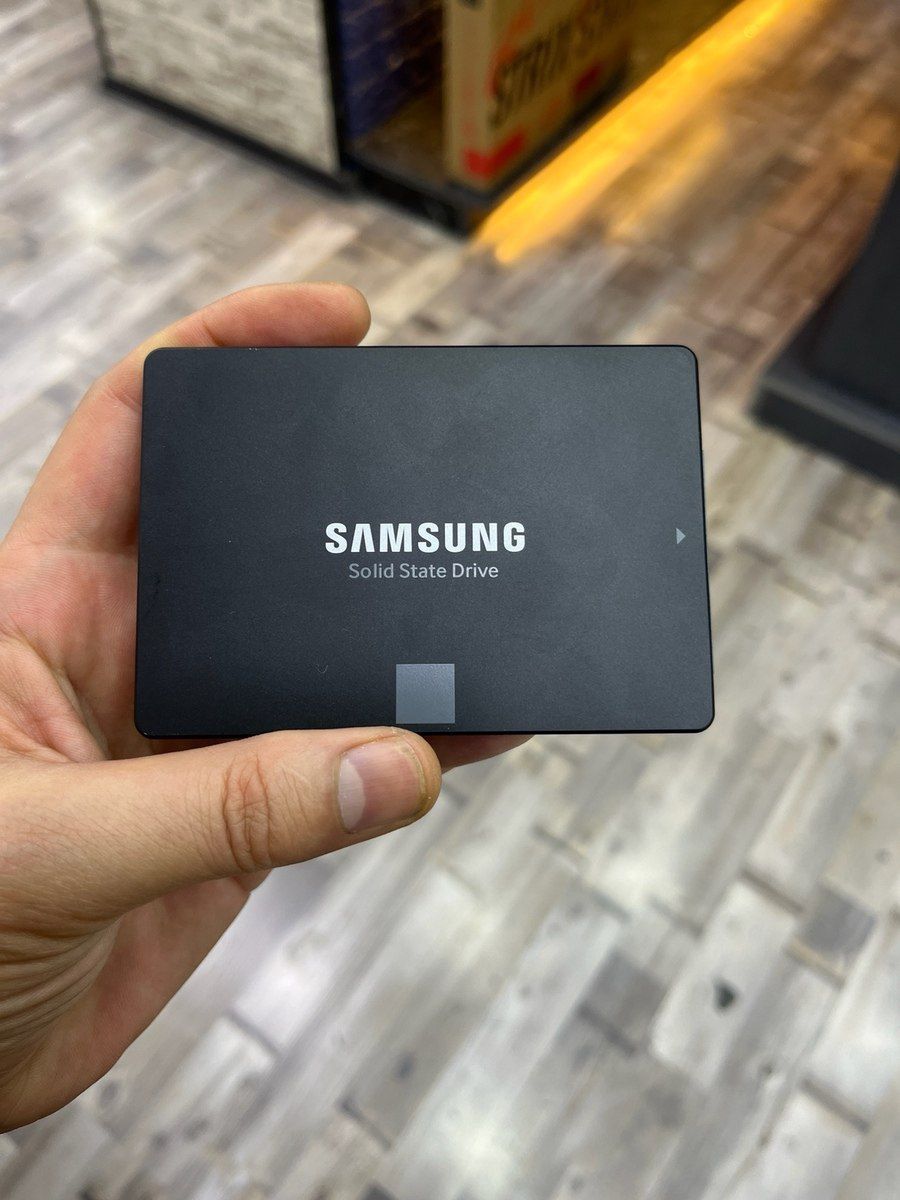 Samsung 870 EVO 1TB — Kompüterlər və noutbuklar, Bakı (2)