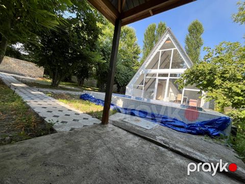 Satılır 3 otaqlı həyət evi/bağ evi 65 m²