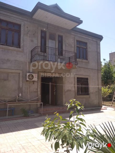 Satılır həyət evi, Qaraçuxur qəs