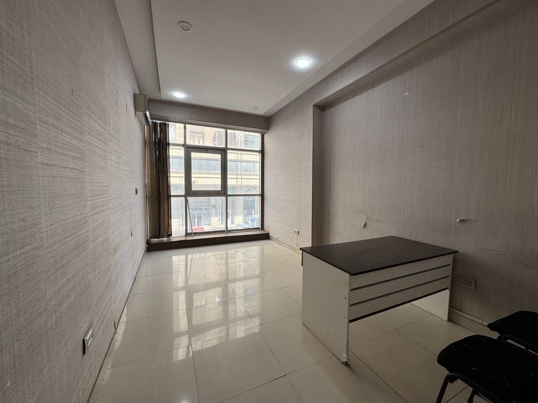 İcarəyə verilir 8 otaqlı ofis 230 m² — Ofis, Bakı (3)