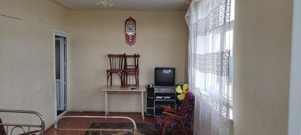 Gəncə, 1 otaqlı, Köhnə tikili, 40 kv. m — Daşınmaz əmlak, Gəncə (2)