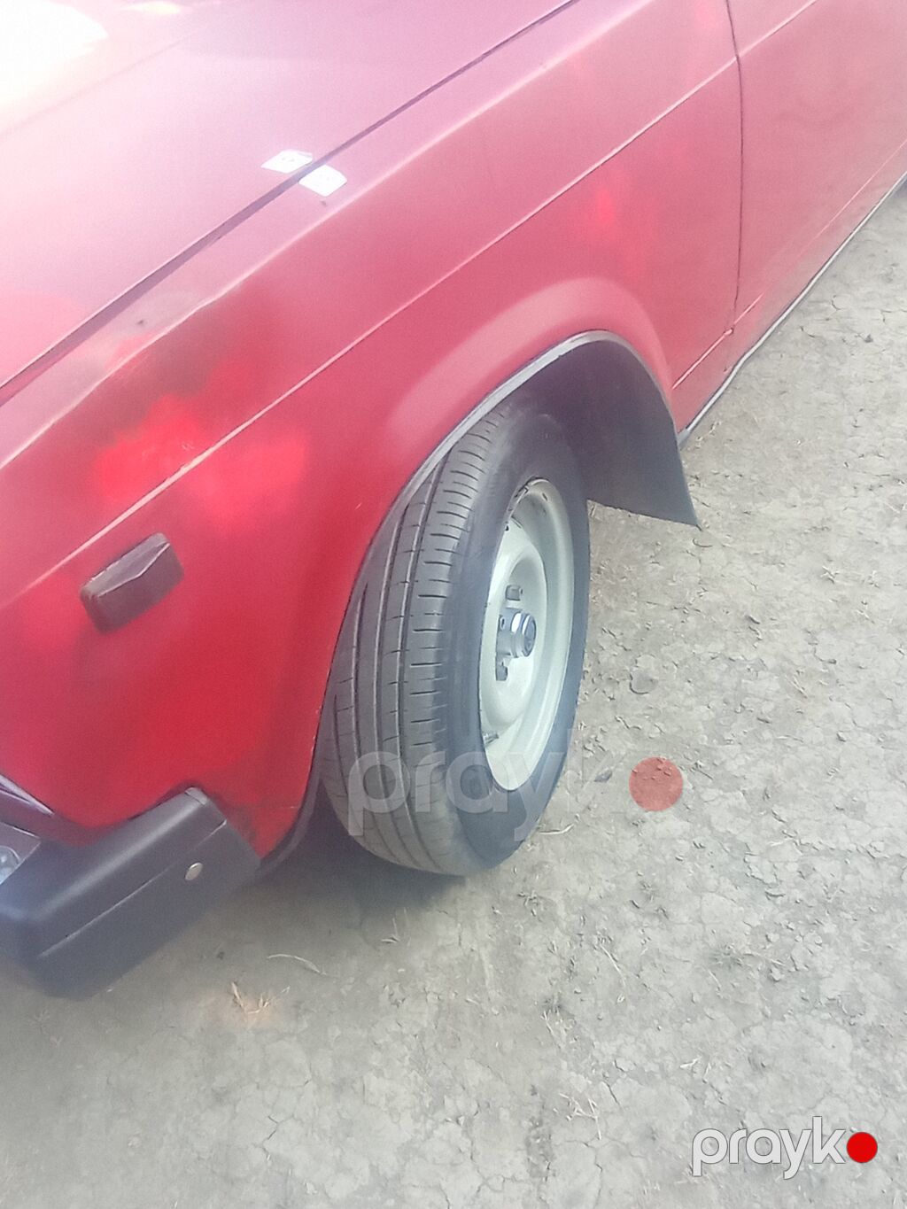 VAZ 2107, qırmızı rəng, sedan kuzov. Xüsusiyyətlər: - Arxa ötürücülü — Avtomobillər, Zərdab (10)