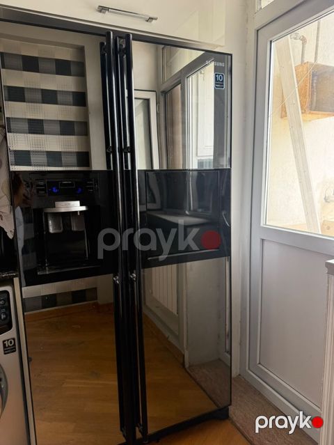 1250₼ samsung soyuducu çıxmalıdır evdən 92*78*177 son modeldir — Bakı
