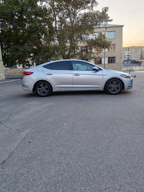 Hyundai Elantra, 2.0 L, 2017 il, 189 000 km — Avtomobillər, Bakı (6)