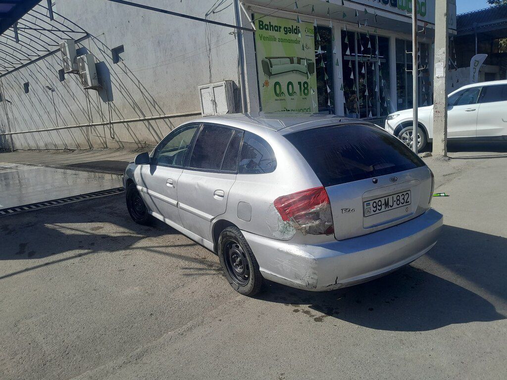 Kia Rio, 1.5 L, 2004 il, 252 438 km — Avtomobillər, Yevlax (5)