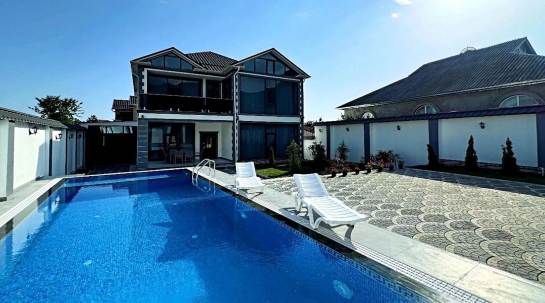 İcarəyə verilir 6 otaqlı həyət evi/bağ evi 308 m² — Ev, villa, Qəbələ (9)