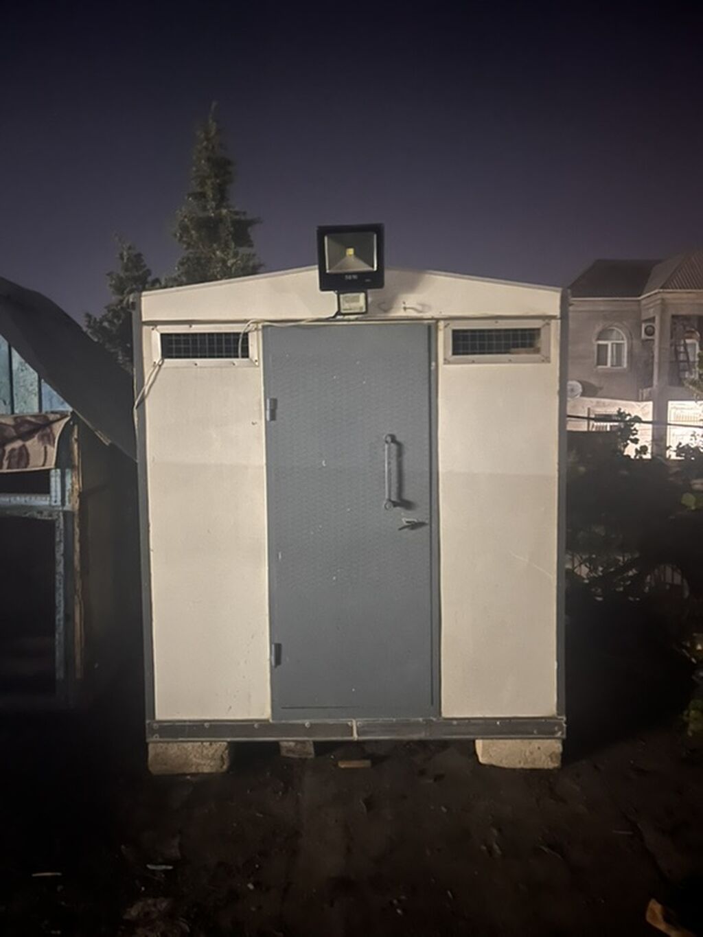 Göyərçin yuvasi Taxta və metal konstruksiyalı mobil konteyner/taxta — Hazır konstruksiyalar, Bakı