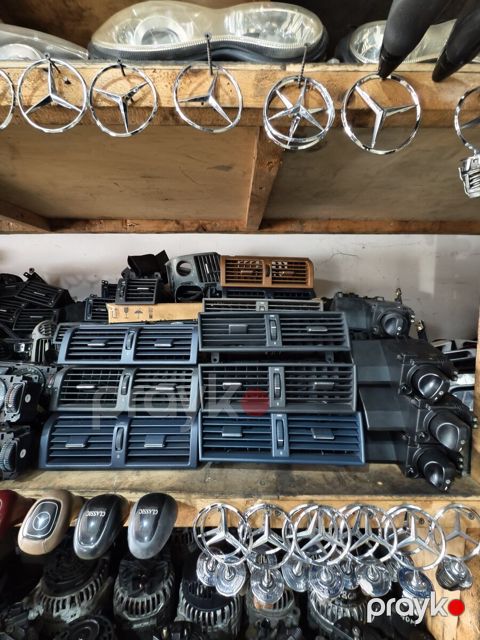 Mercedes-Benz ehtiyat hissələri