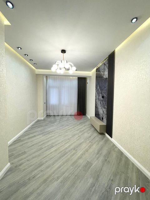 Satılır 3 otaqlı yeni tikili 100 m²