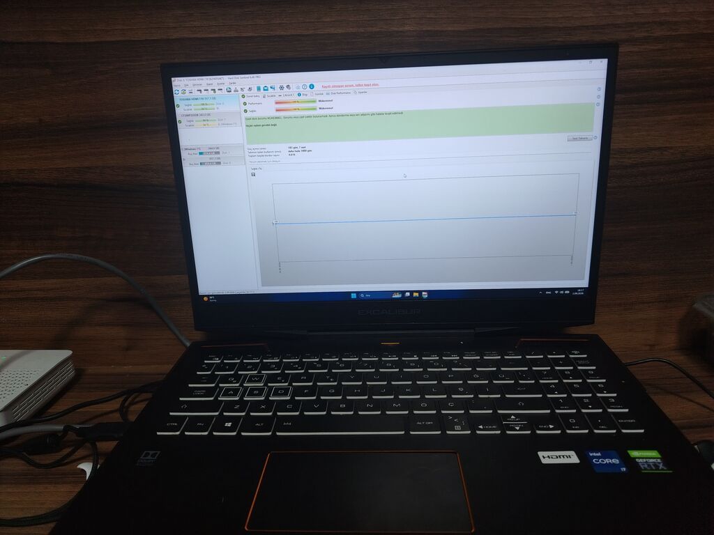 Excalibur G900 oyun noutbuku Texniki xüsusiyyətlər: - Prosessor — Digər notbuklar, Qobustan (2)