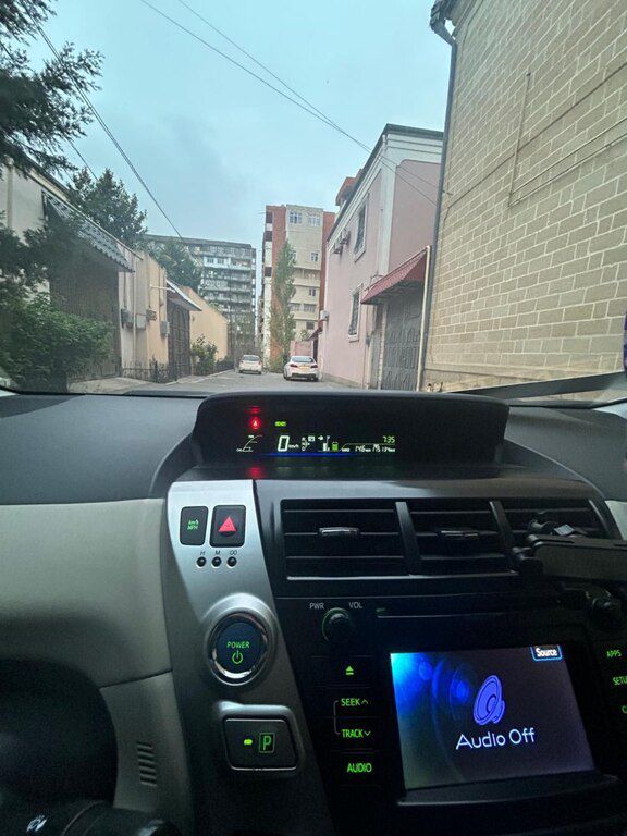 Toyota Prius V, 1.8 L, 1.3 kWh, 2014 il, 180 435 km — Avtomobillər, Bakı (9)