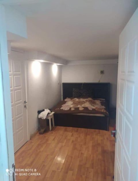 İcarəyə verilir 2 otaqlı köhnə tikili 50 m² — Bakı