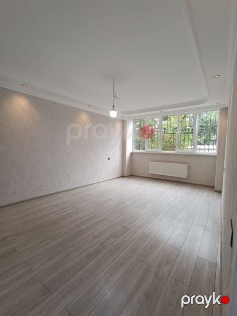 4-otaqlı mənzil, Gəncə ş., 70 m²